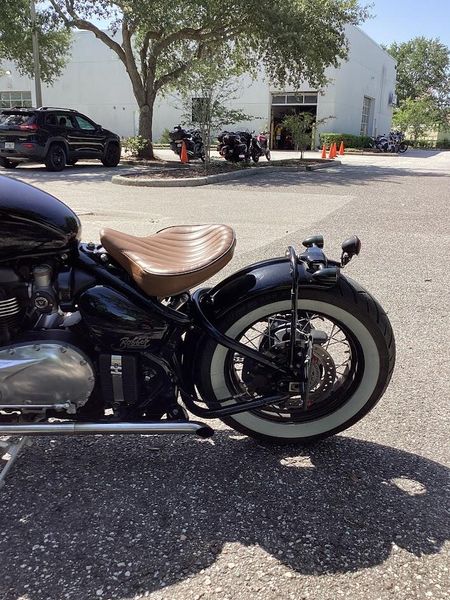 2018 Triumph Bonneville Bobber Base 