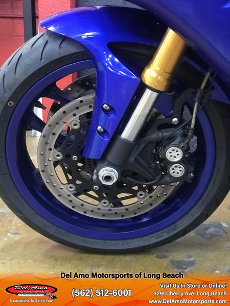 2018 Yamaha YZF-R1Image 2