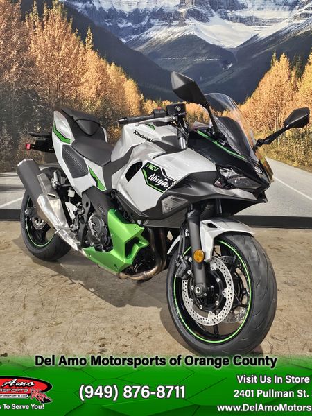 2024 Kawasaki NINJA 7 HYBRID ABS Image 3