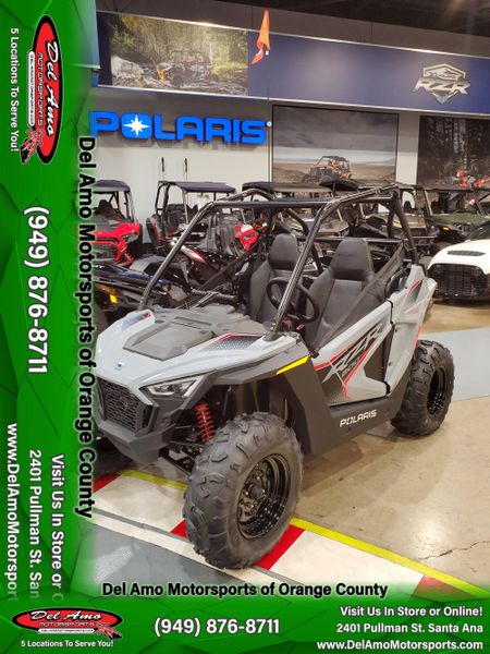 2024 Polaris RZR 200 EFIImage 4