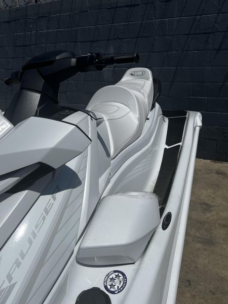 2025 Yamaha VX CRUISER W/AUDIO Image 9