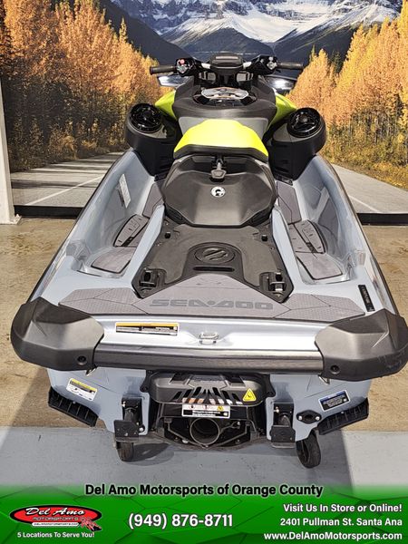 2024 Sea-Doo RXP-X 325 (SOUND SYSTEM) Image 8