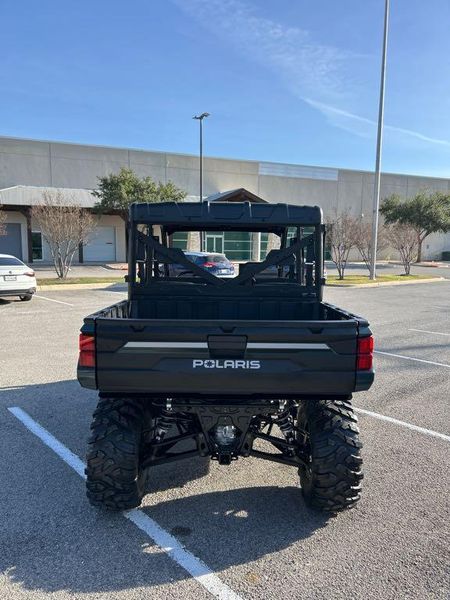 New 2026 Polaris RANGER CREW XP 1000 PREMIUM Image 6