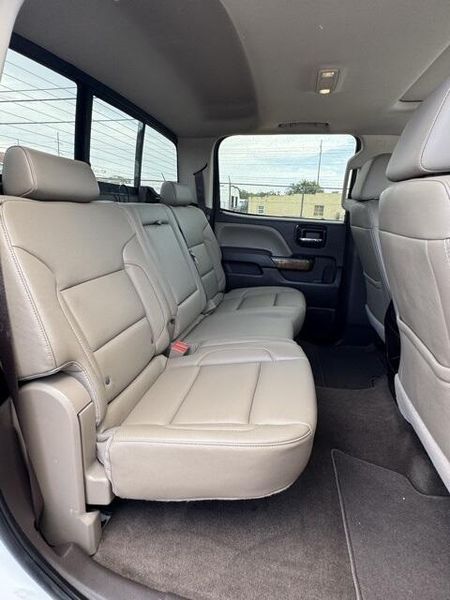 Used 2018 GMC Sierra 1500 SLTImage 16