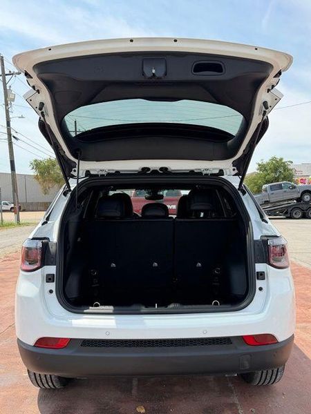 New 2026 Jeep Compass Limited Altitude 4x4Image 7
