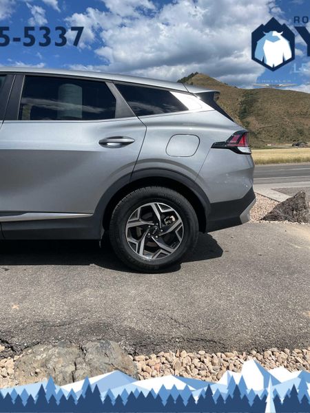 2023 Kia Sportage LX photo 4