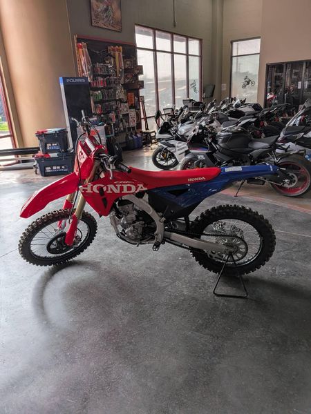 New 2027 Honda CRF250R 
