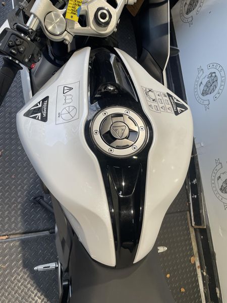 2025 Triumph DAYTONA 660