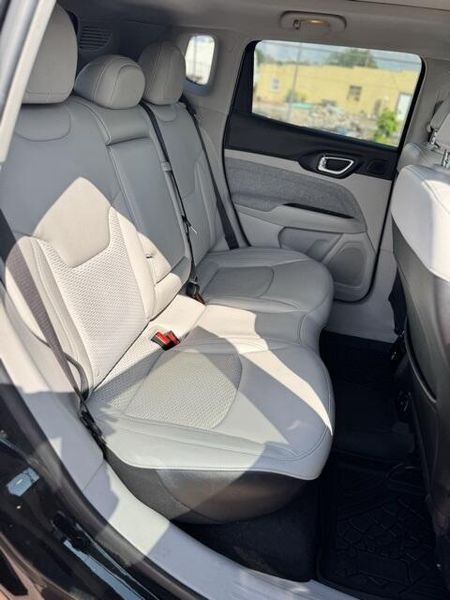 2022 Jeep Compass LatitudeImage 16