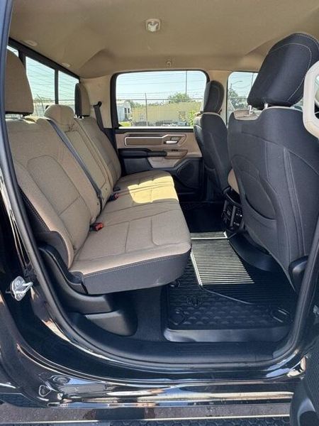 Used 2021 RAM 1500 Big HornImage 15