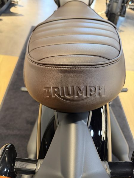 New 2026 Triumph Bonneville T120 Black 