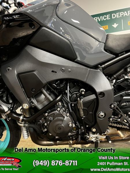 2023 Yamaha MT-10 CAImage 5