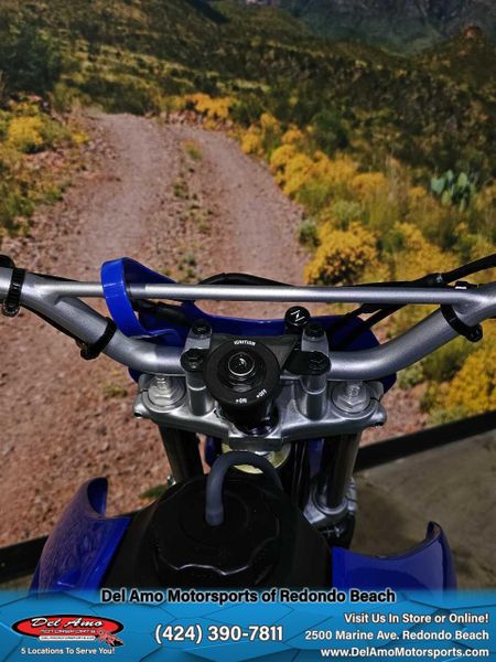 2025 Yamaha TT-R125LE Image 6