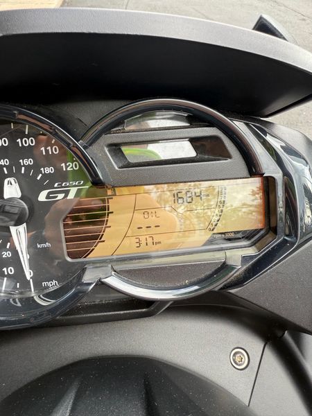 2016 BMW C 650 GTImage 5