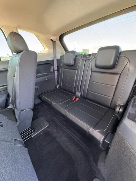 Used 2021 Volkswagen Tiguan 2.0T SEImage 13