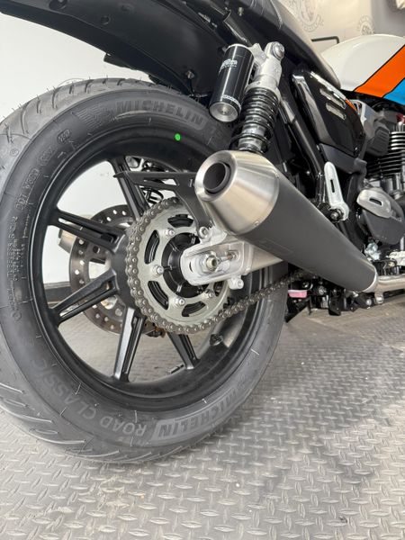 2025 Triumph SPEED TWIN 900 