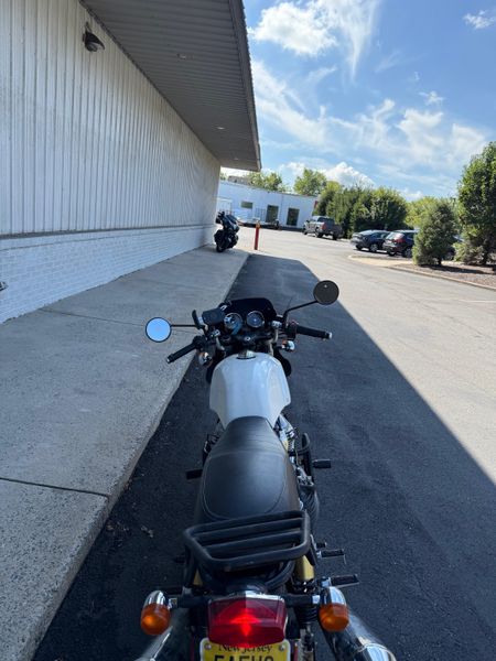 2022 Royal Enfield INT 650Image 4