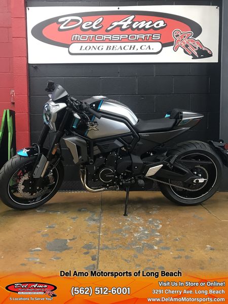 2023 CFMOTO CF700-2AUS  in a VELOCITY GREY exterior color. Del Amo Motorsports of Long Beach (562) 362-3160 delamomotorsports.com 