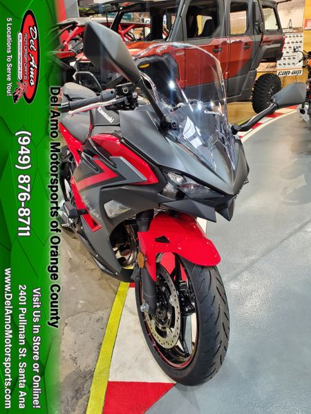 2024 Kawasaki NINJA 500 SE ABSImage 2