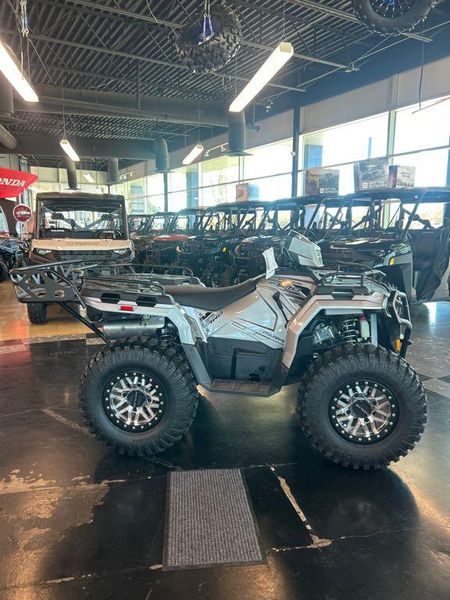 New 2025 Polaris SPORTSMAN 570 ULTIMATE Image 2