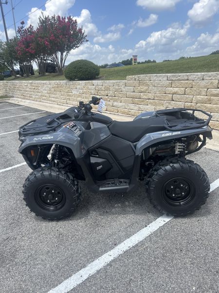 New 2026 Can-Am OUTLANDER DPS 700 Image 4