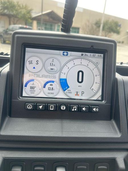 New 2026 Polaris RANGER 1000 Image 13