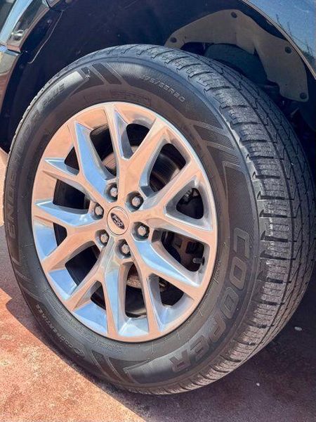 Used 2017 Ford Expedition EL LimitedImage 21