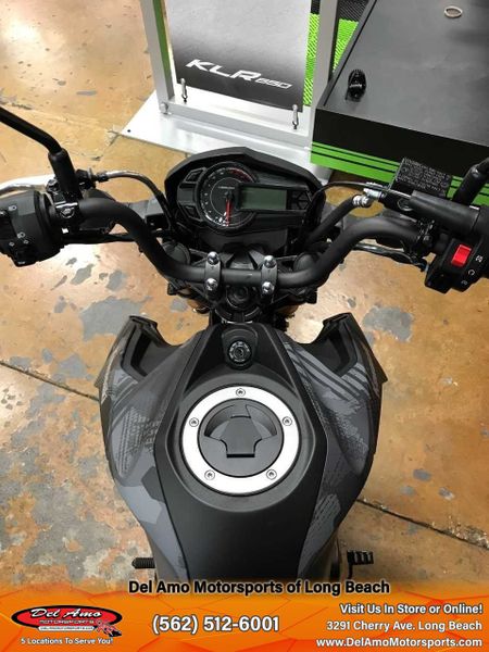 2024 Kawasaki Z125 PROImage 15