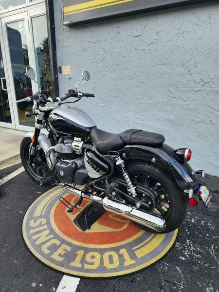 New 2024 Royal Enfield SUPER METEOR Image 11