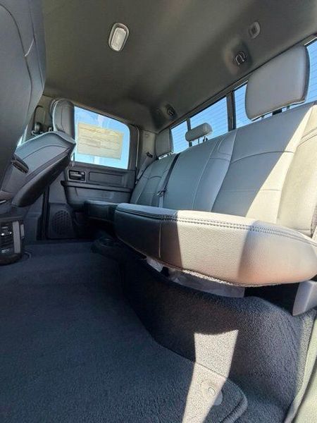 New 2027 RAM 3500 TradesmanImage 12