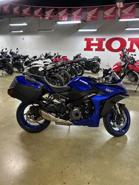New 2025 Suzuki GSX S1000GT Image 2