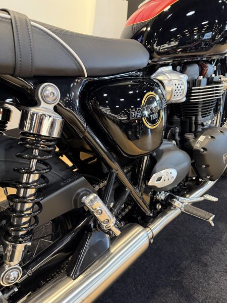 2026 Triumph Bonneville T100