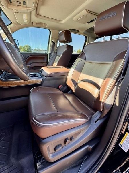 Used 2016 Chevrolet Silverado 3500HD High CountryImage 6