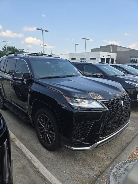 2022 Lexus LX 600 F SPORTImage 2