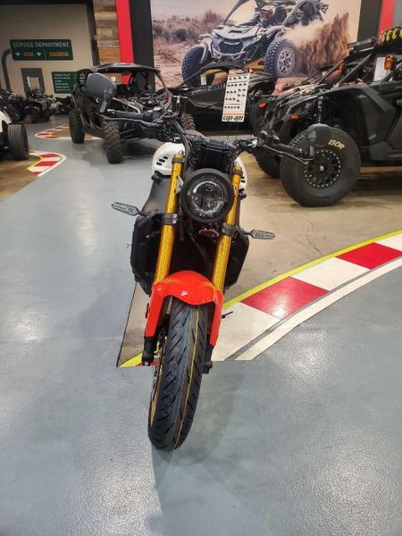 2024 Yamaha XSR900 Image 4