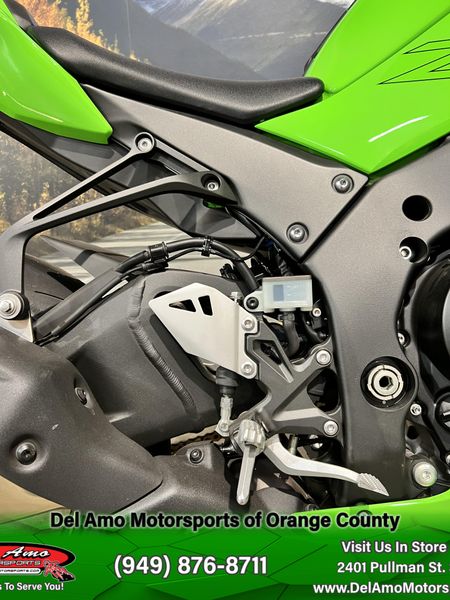 2024 Kawasaki NINJA ZX-10RRImage 10