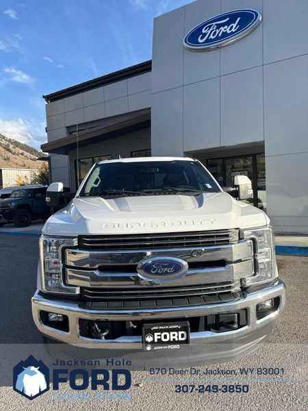 2019 Ford F-250 Lariat photo 3