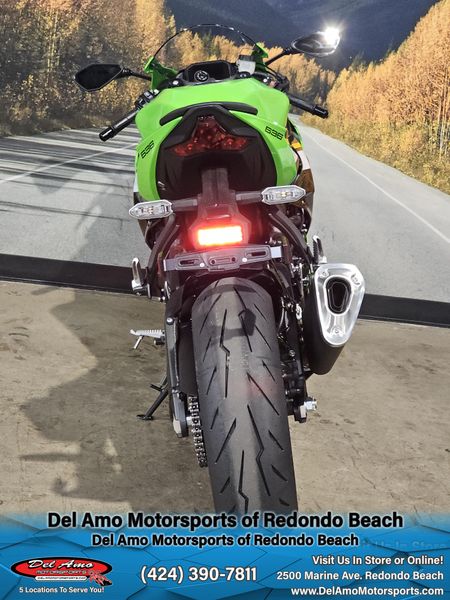 2025 Kawasaki NINJA ZX-6R KRT EDITION ABSImage 16