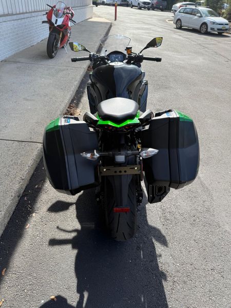2023 Kawasaki Ninja 1000 SXImage 4