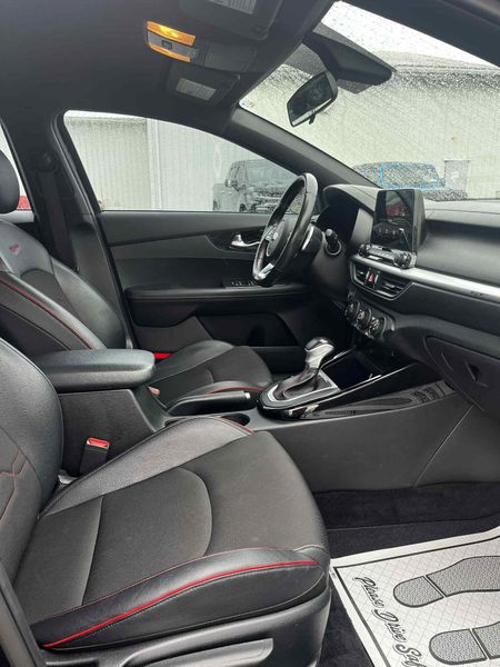 2021 Kia Forte GT photo 8