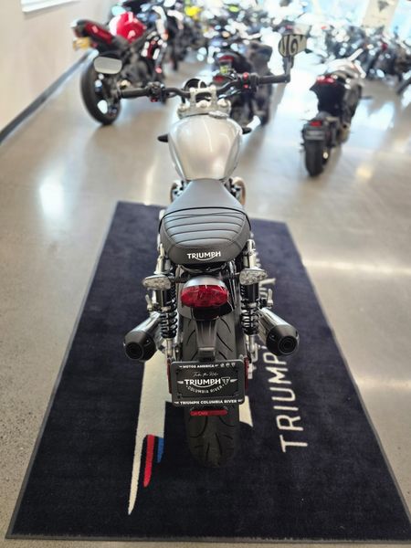 2025 Triumph SPEED TWIN 1200 