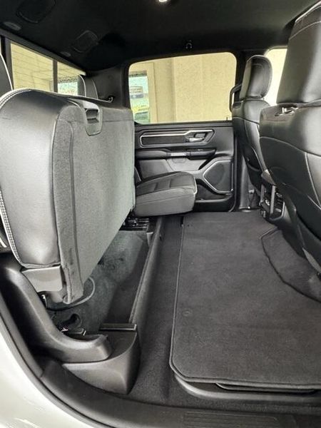 Used 2025 RAM 1500 LaramieImage 17