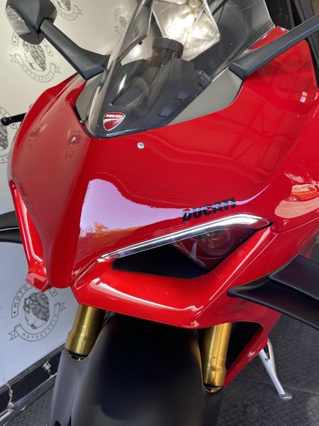 2024 Ducati PANIGALE V4S