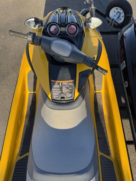 2013 Yamaha FZS YELLOW Image 9