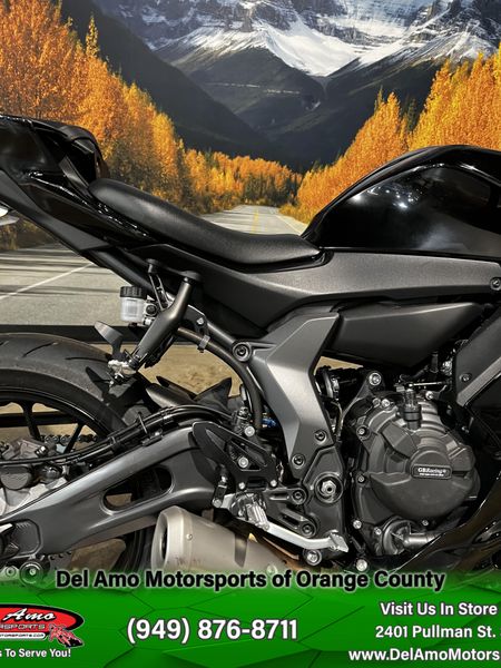 2022 Yamaha YZF-R7Image 6