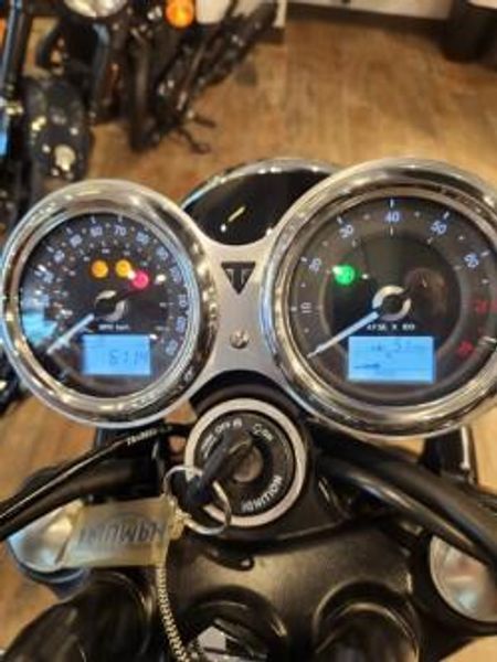Used 2018 Triumph Bonneville T120/T120 BlackImage 4