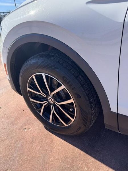 Used 2021 Volkswagen Tiguan 2.0T SEImage 19