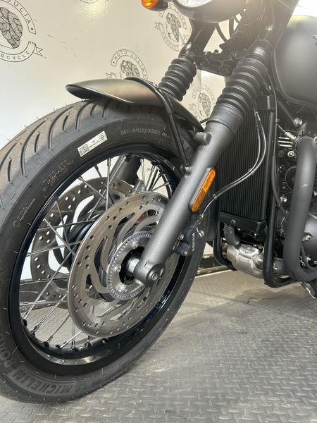 2024 Triumph BONNEVILLE T120 BLACK