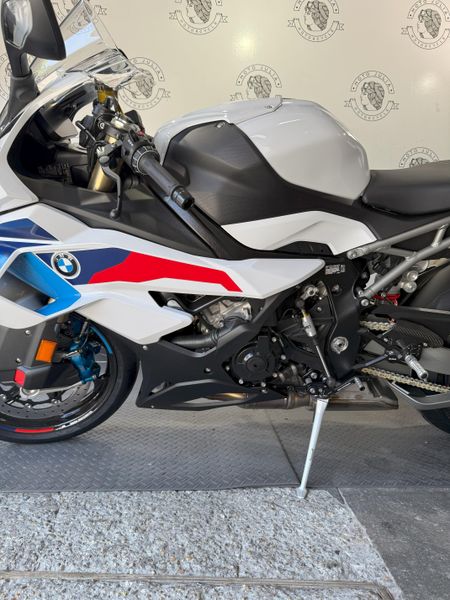 2025 BMW S 1000 RR 