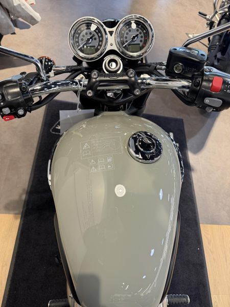 2026 Triumph Bonneville T120